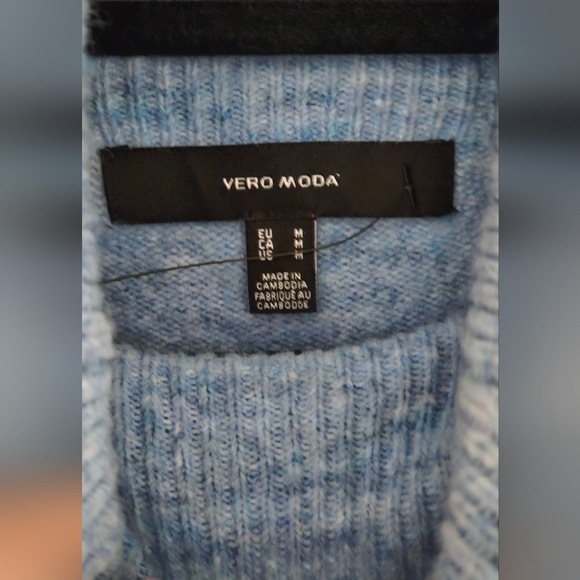 Vero Moda Soft Blue Cowl Neck Sweater - Picture 5 of 5